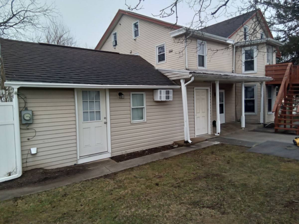 Apartment for rent at 127 Schoolhouse Rd, Palmyra, PA 17078