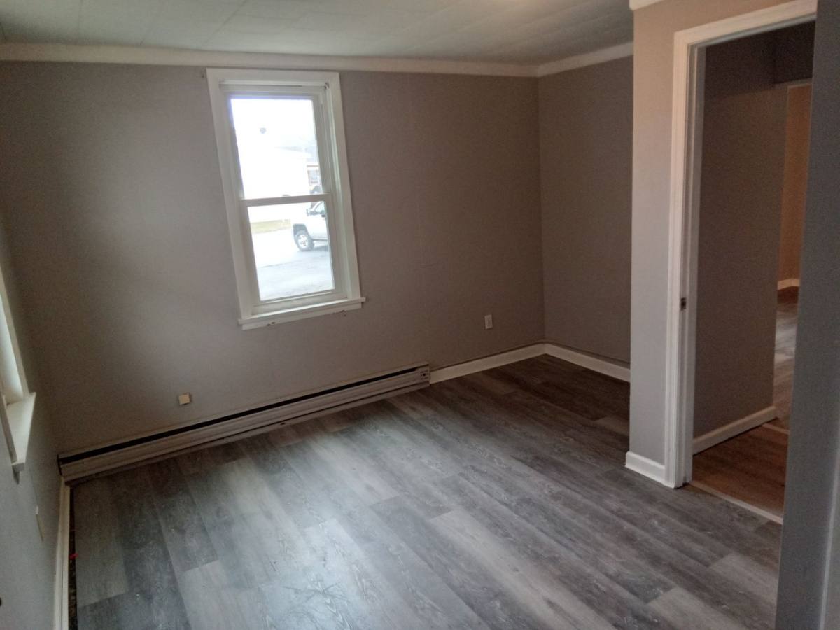 Apartment for rent at 127 Schoolhouse Rd, Palmyra, PA 17078