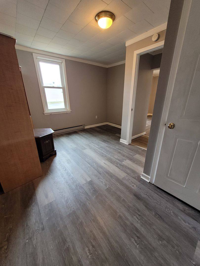 Apartment for rent at 127 Schoolhouse Rd, Palmyra, PA 17078