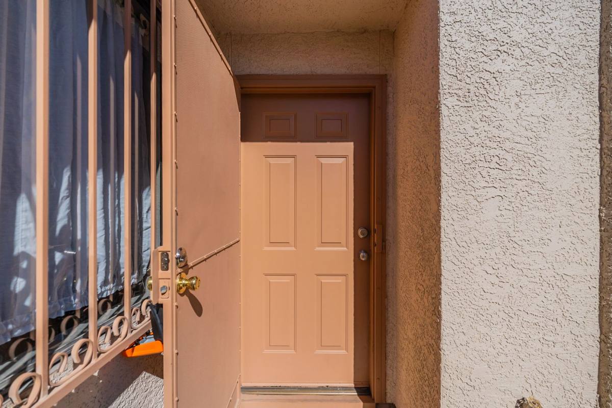 Townhouse for rent at 2434 N Palo Hacha Dr, Tucson, AZ 85745