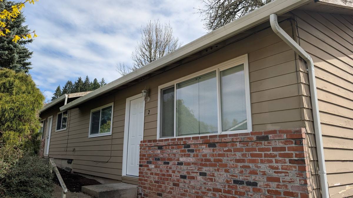 House for rent at 23051 SW Main St, Sherwood, OR 97140
