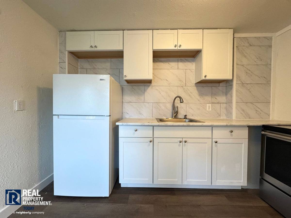 Apartment for rent at 204 128th St S, Tacoma, WA 98444