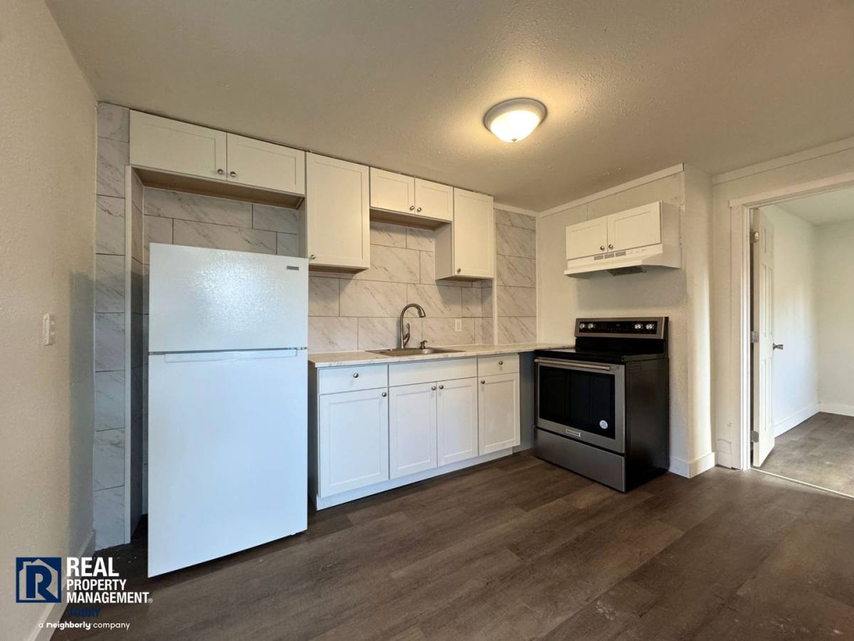 Apartment for rent at 204 128th St S, Tacoma, WA 98444