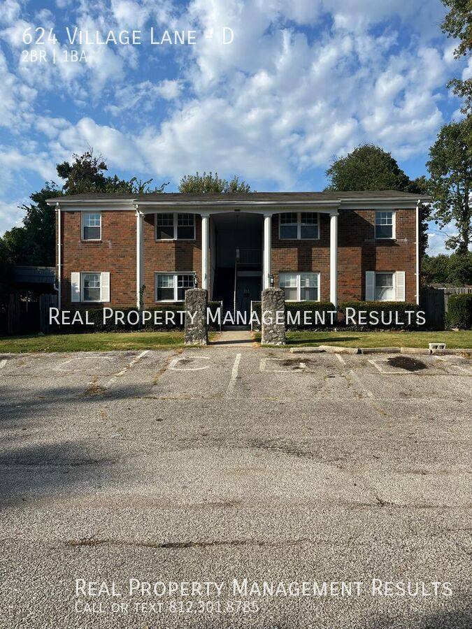 Apartment for rent at 624 Village Lane #D, Newburgh, IN 47630