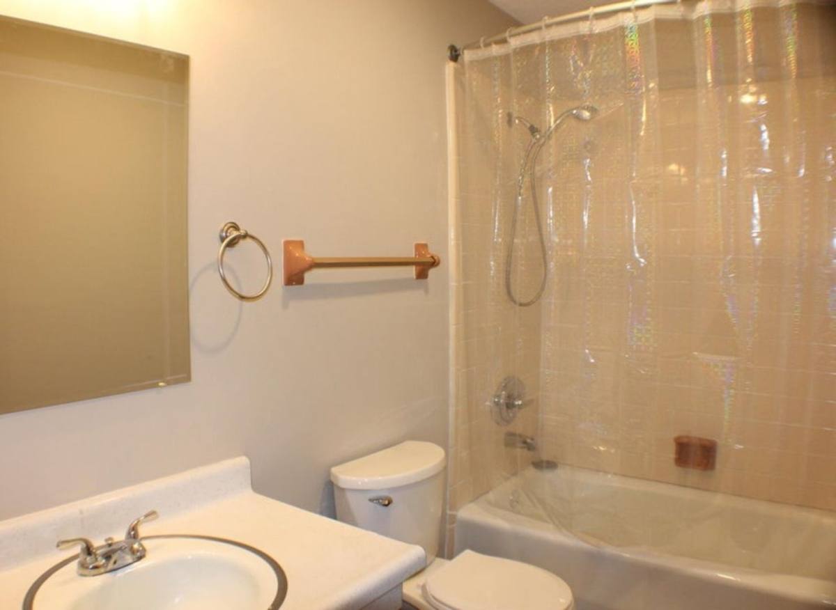 Townhouse for rent at 928 Kendrick Creek Rd, Kingsport, TN 37663
