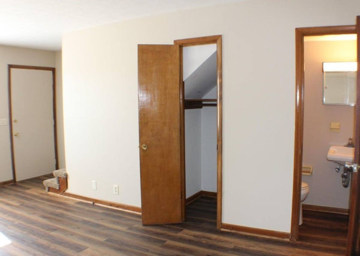 Townhouse for rent at 928 Kendrick Creek Rd, Kingsport, TN 37663