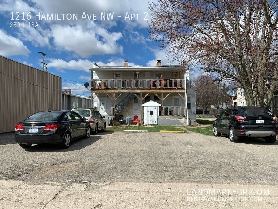 Apartment for rent at 1216 Hamilton Ave NW #2, Grand Rapids, MI 49504
