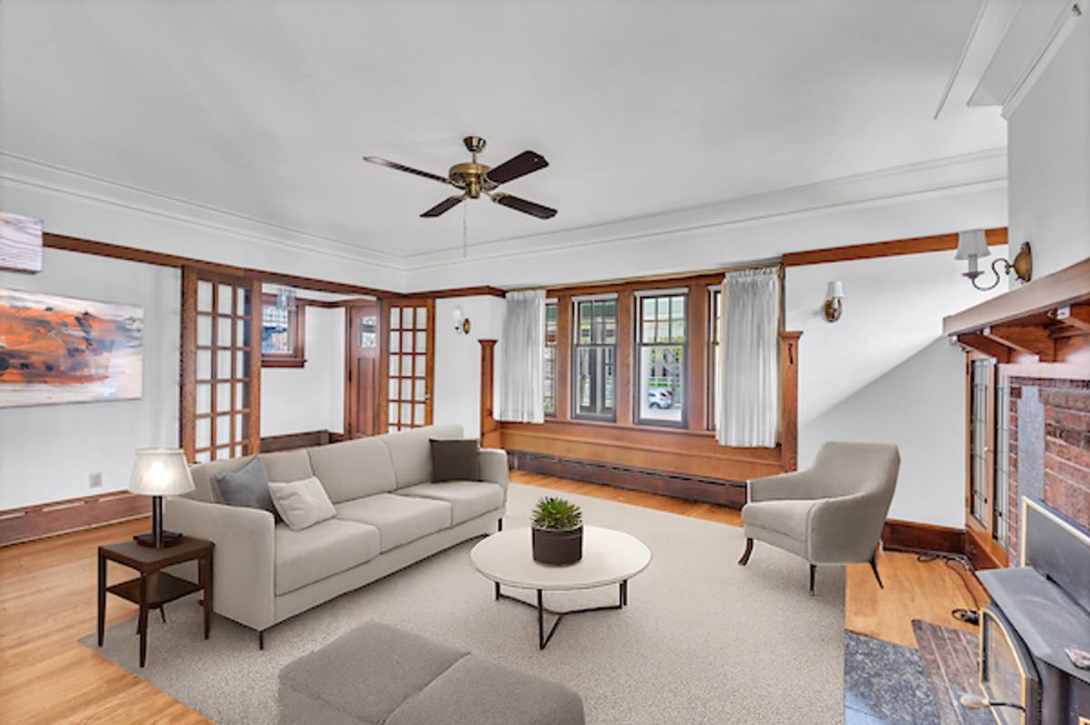 Apartment for rent at 1931 E Kenwood Blvd, Milwaukee, WI 53211