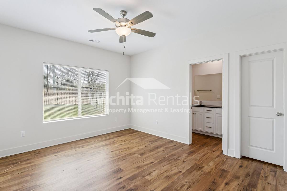 Apartment for rent at 12866 - 12868 W Wheatland St, Wichita, KS 67235
