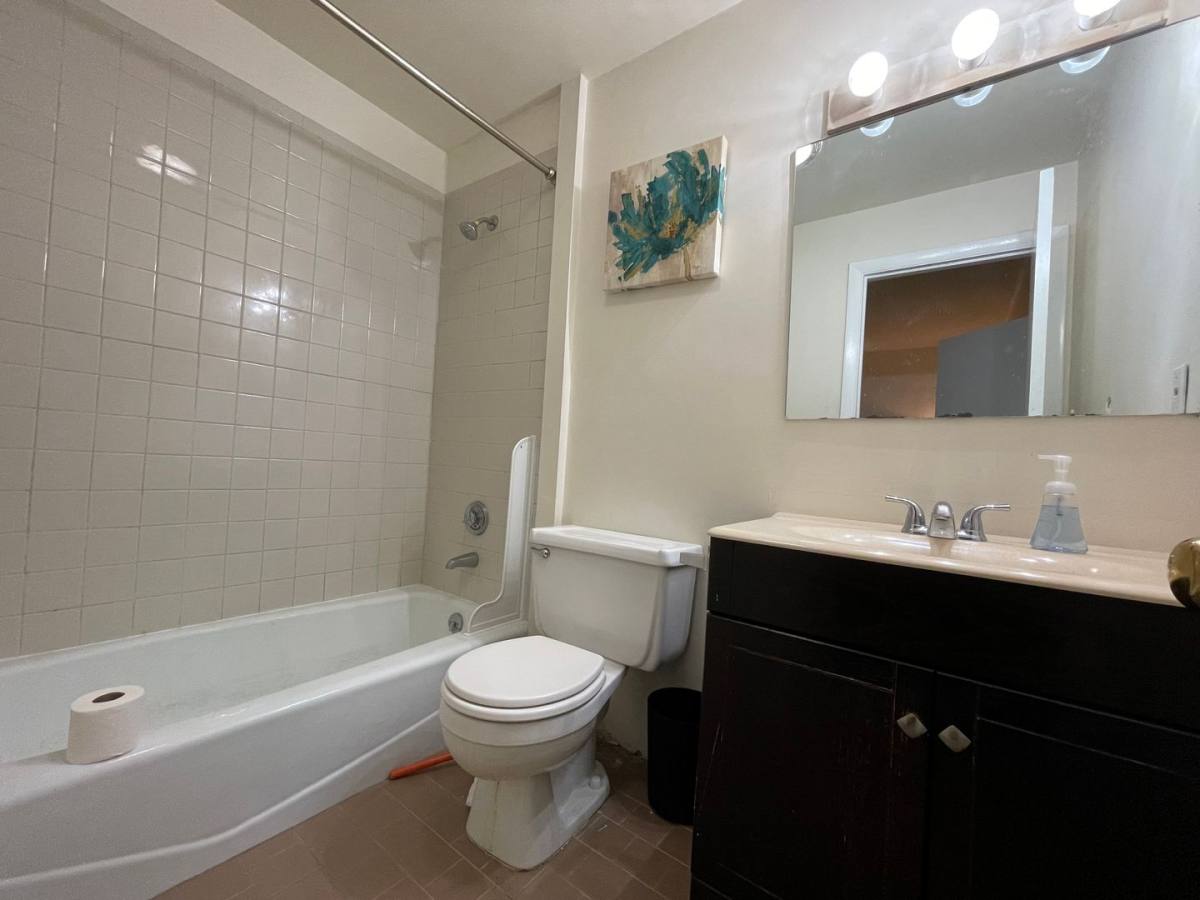 Apartment for rent at 93 Saint Botolph St #D1, Boston, MA 02116