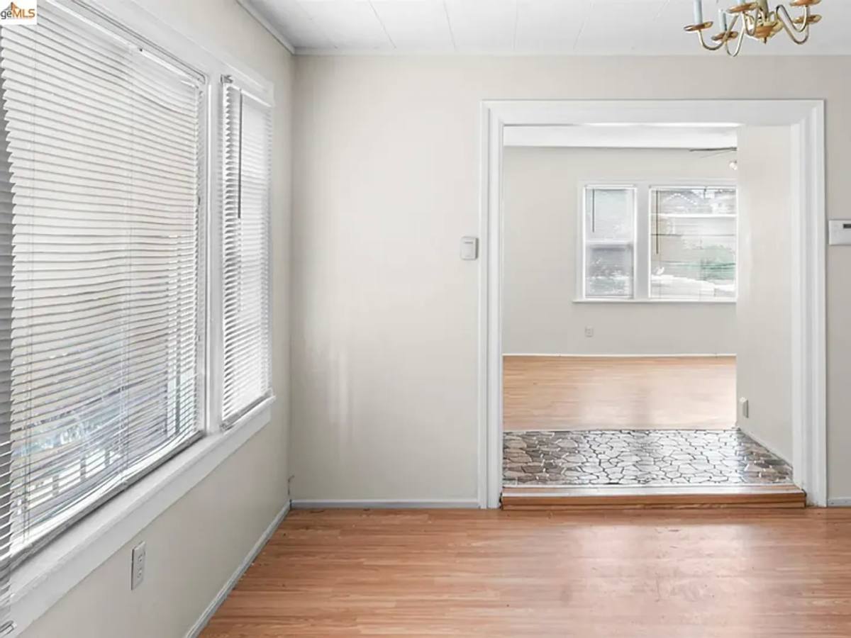 Apartment for rent at 4500 San Carlos Ave, Oakland, CA 94601