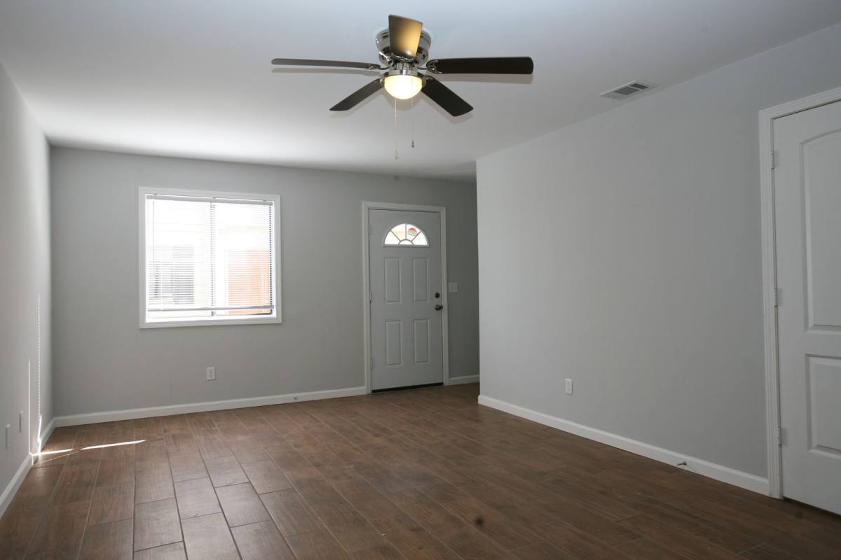 Apartment for rent at 6121 Harvey St, Panama City, FL 32404