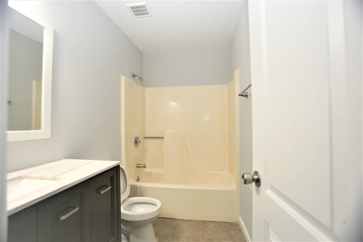 Apartment for rent at 6121 Harvey St, Panama City, FL 32404