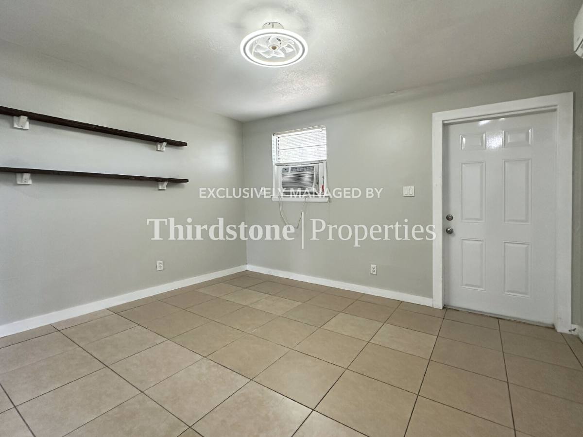 Apartment for rent at 1930 Park St #A, Atlantic Beach, FL 32233