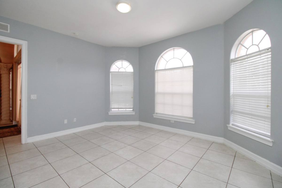 House for rent at 2310 2nd Ave SE, Naples, FL 34117