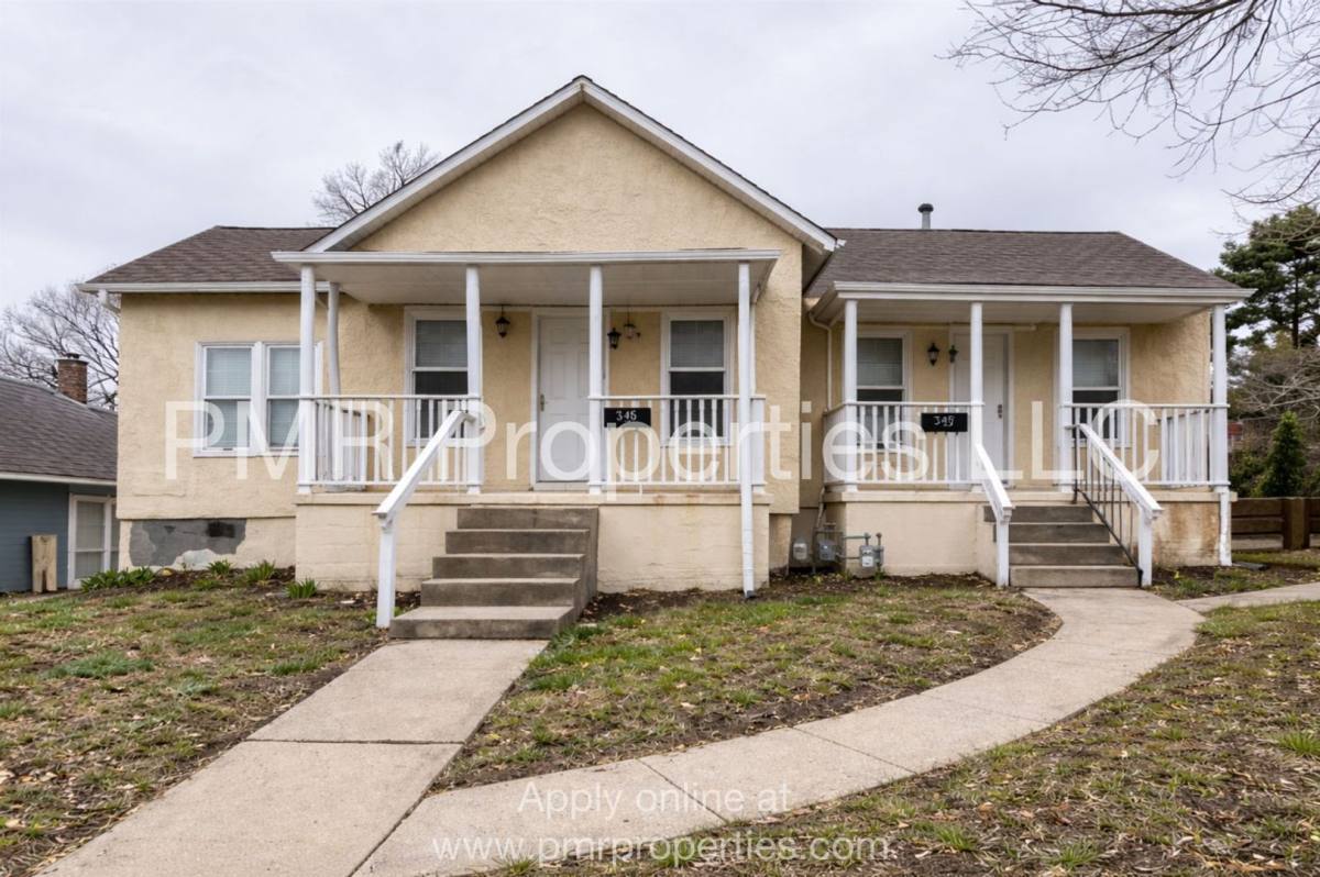 Apartment for rent at 516 S 16th St, Saint Joseph, MO 64501