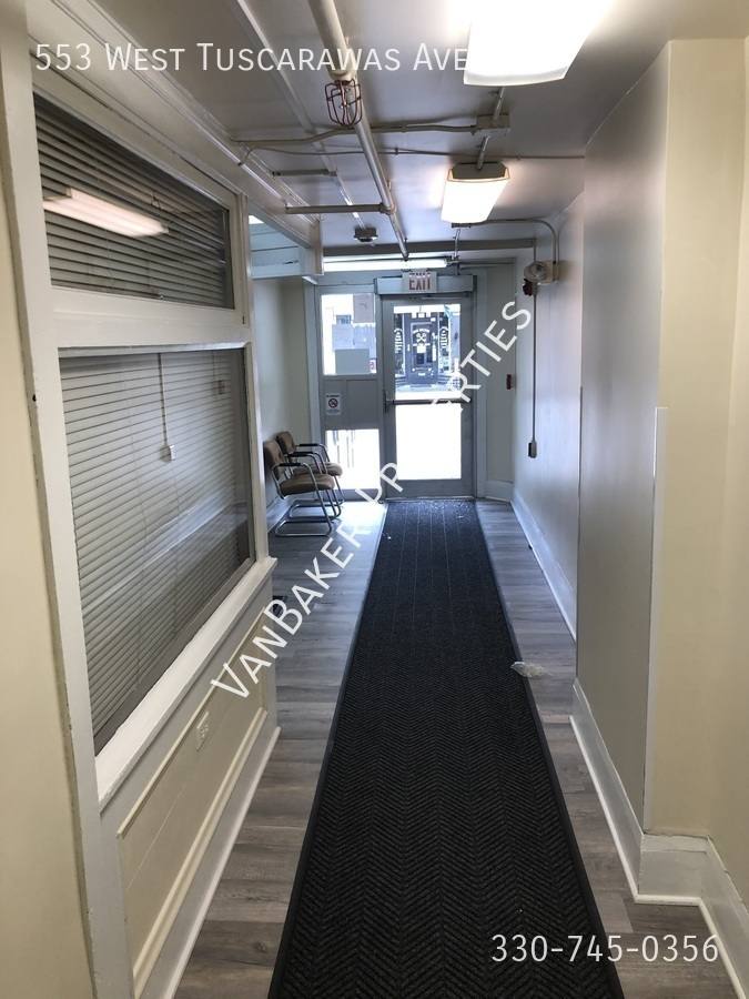 Apartment for rent at 553 W Tuscarawas Ave #309, Barberton, OH 44203