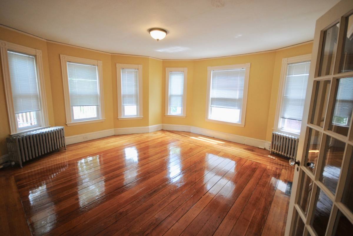 Apartment for rent at 18 Hinckley St #2, Dorchester, MA 02125
