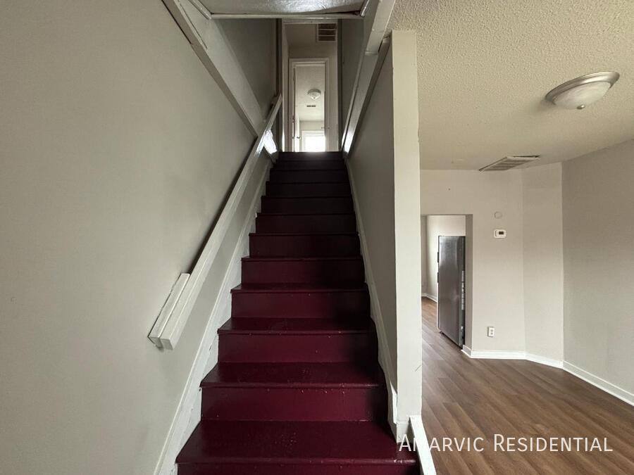 Townhouse for rent at 656 Dr Martin Luther King Jr Blvd #8, Kinston, NC 28501