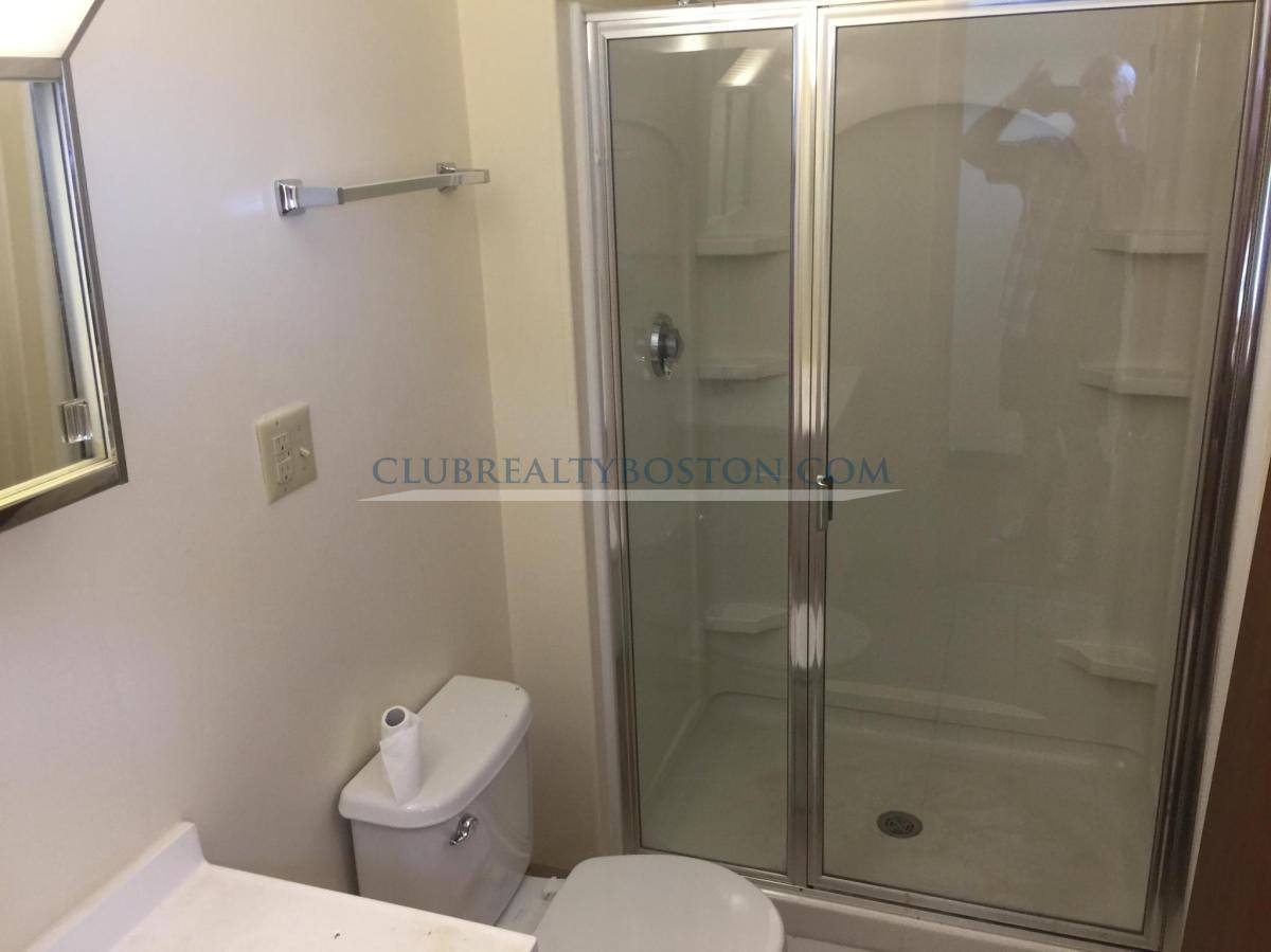 Apartment for rent at 19 Norumbega Terrace #1, Waltham, MA 02453