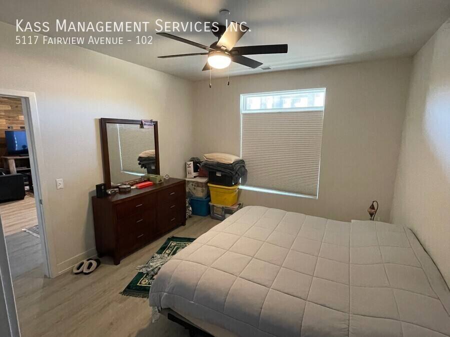 Apartment for rent at 5117 Fairview Ave #102, Downers Grove, IL 60515