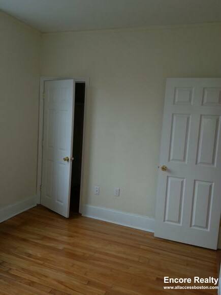 Apartment for rent at 324 Saint Paul St #6, Brookline, MA 02446