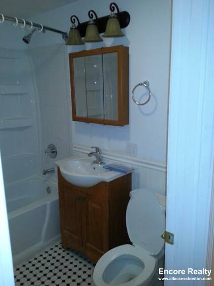 Apartment for rent at 324 Saint Paul St #6, Brookline, MA 02446
