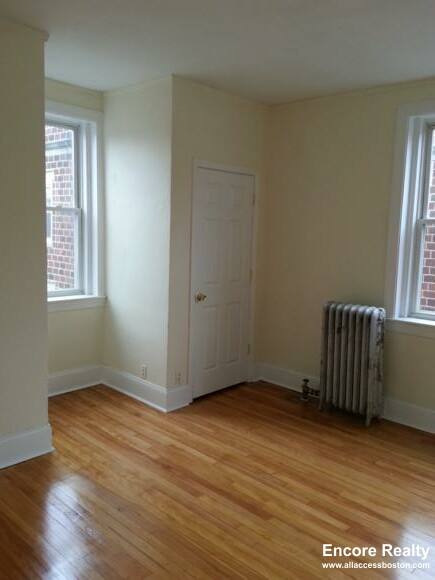 Apartment for rent at 324 Saint Paul St #6, Brookline, MA 02446