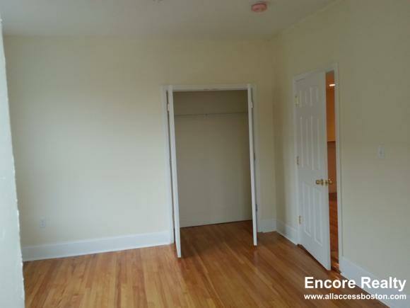 Apartment for rent at 324 Saint Paul St #6, Brookline, MA 02446