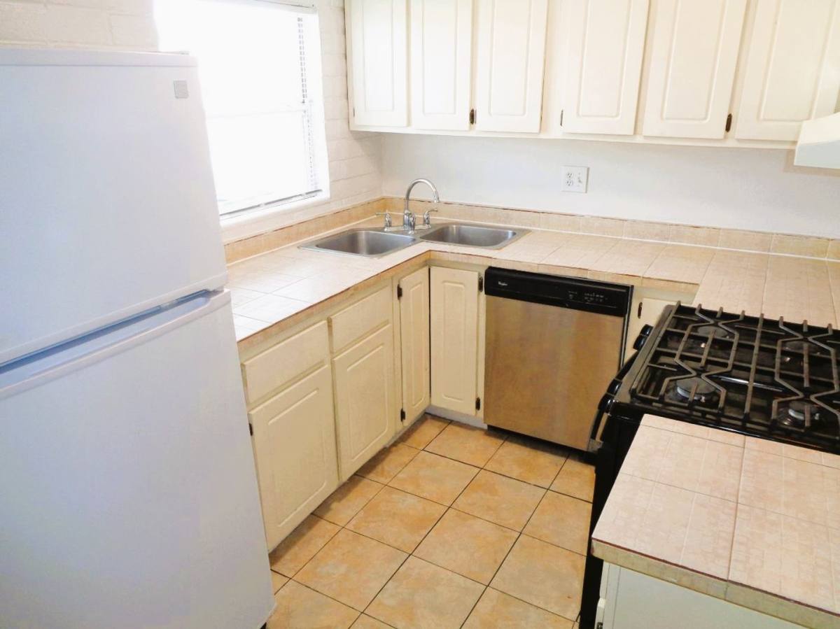 House for rent at 3028 E Glen Dr, El Paso, TX 79936