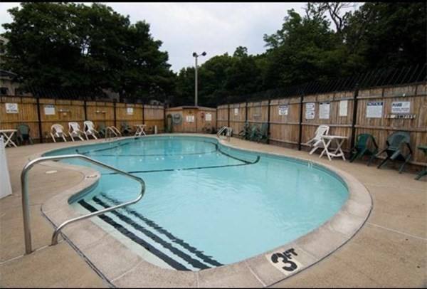 Apartment for rent at 1415 Commonwealth Ave #304, Brighton, MA 02135