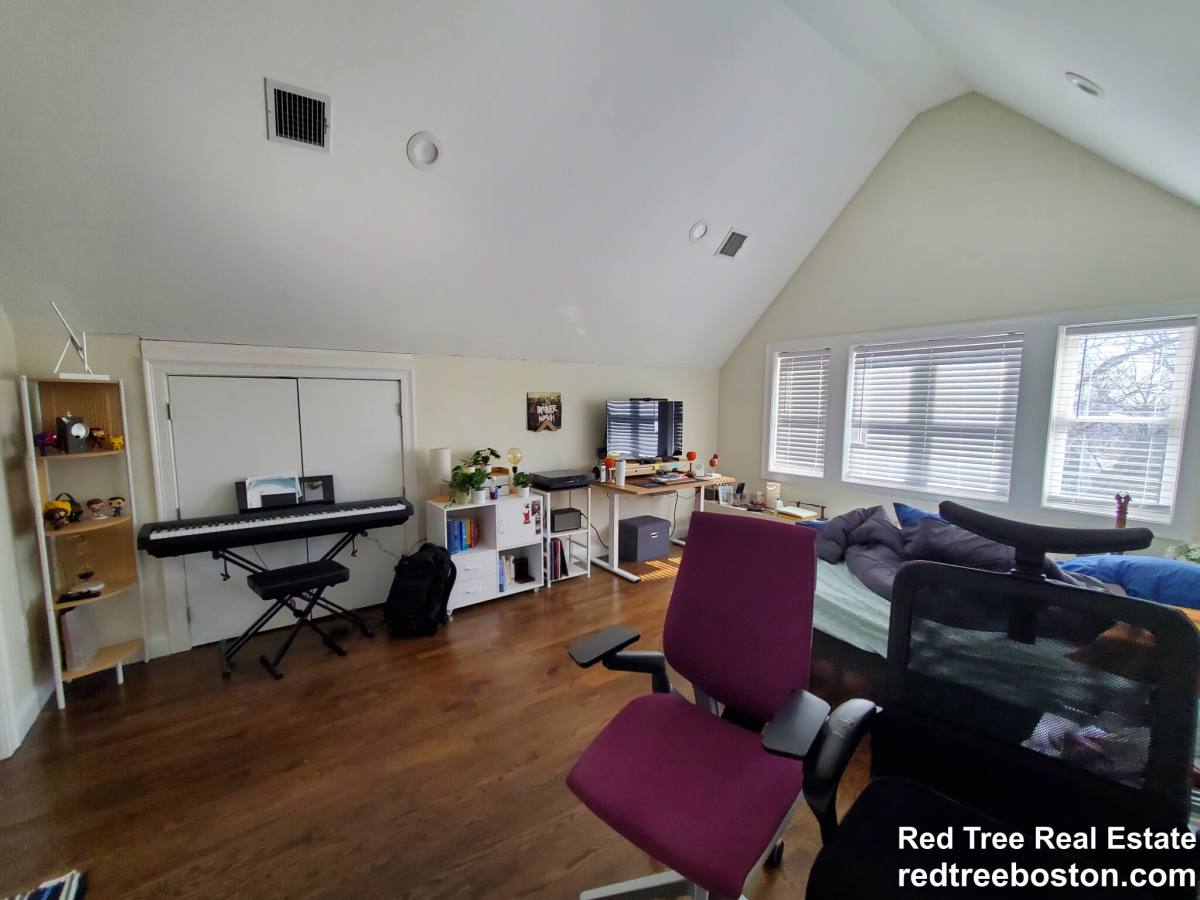 House for rent at 77 Rock Glen Rd, Medford, MA 02155