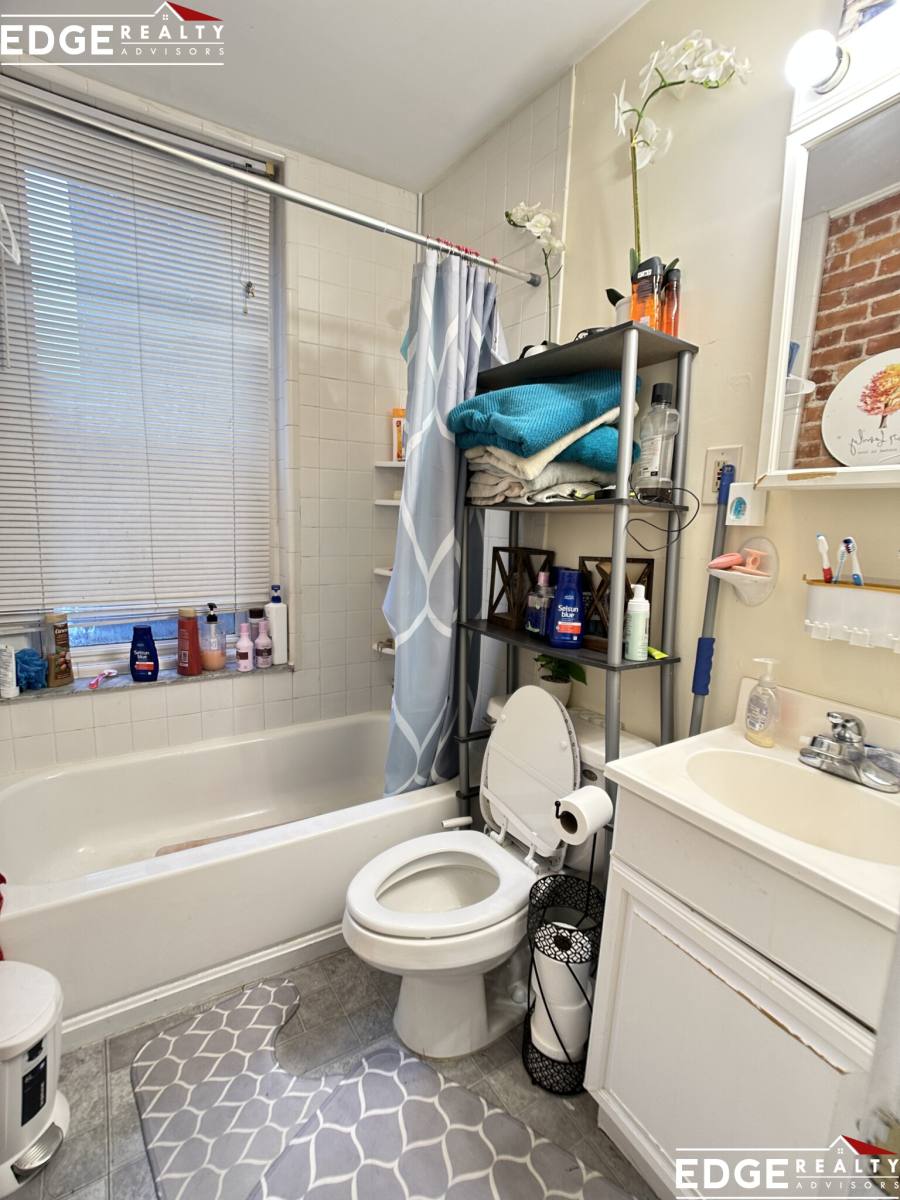 Apartment for rent at 1 Linden St #4A, Allston, MA 02134