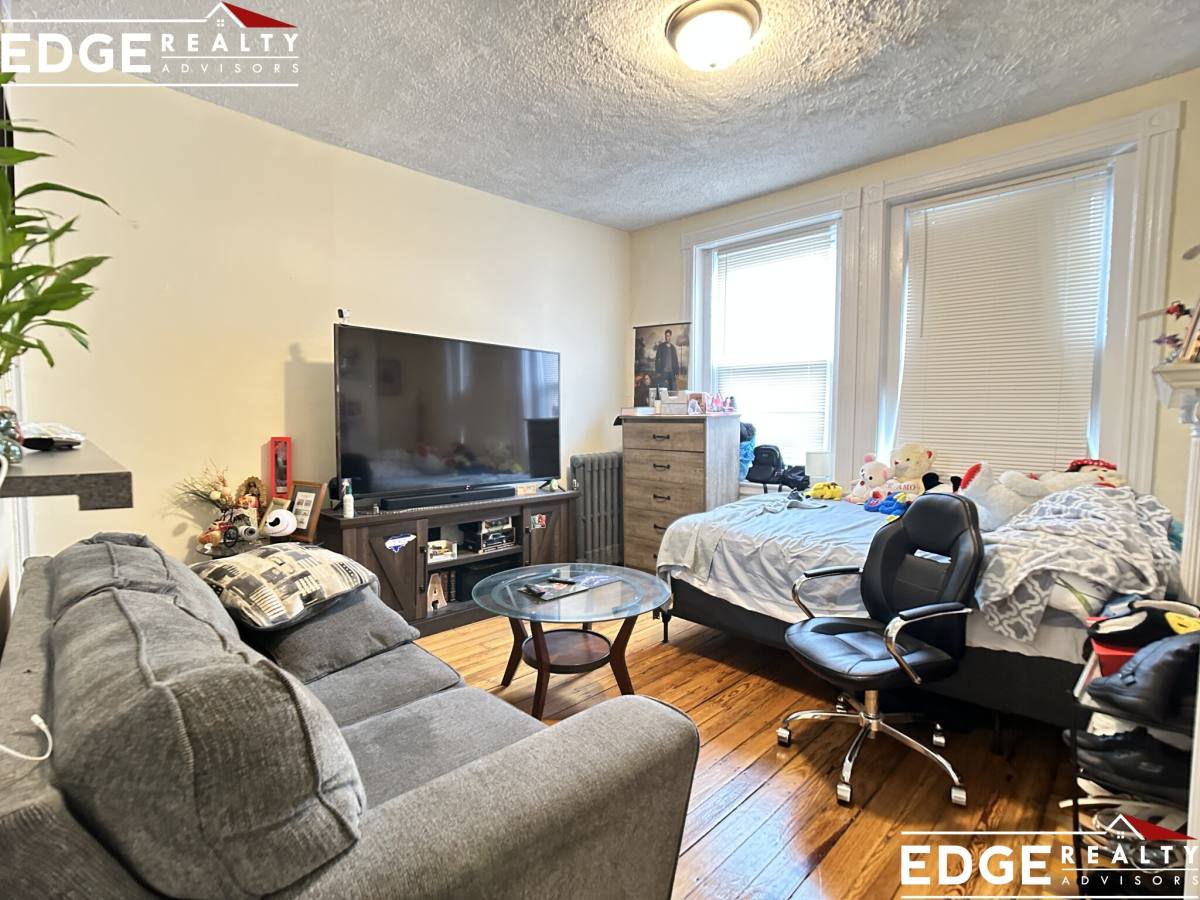 Apartment for rent at 1 Linden St #4A, Allston, MA 02134