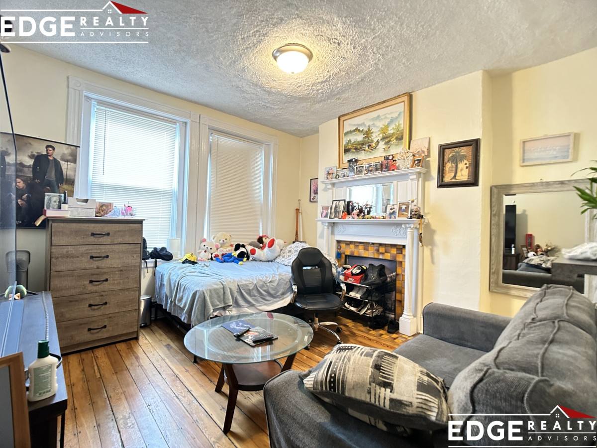 Apartment for rent at 1 Linden St #4A, Allston, MA 02134