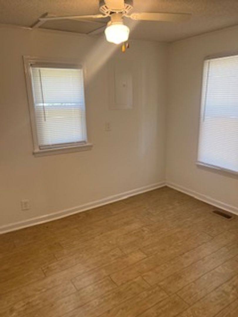 House for rent at 1508 Bay St, Morehead City, NC 28557