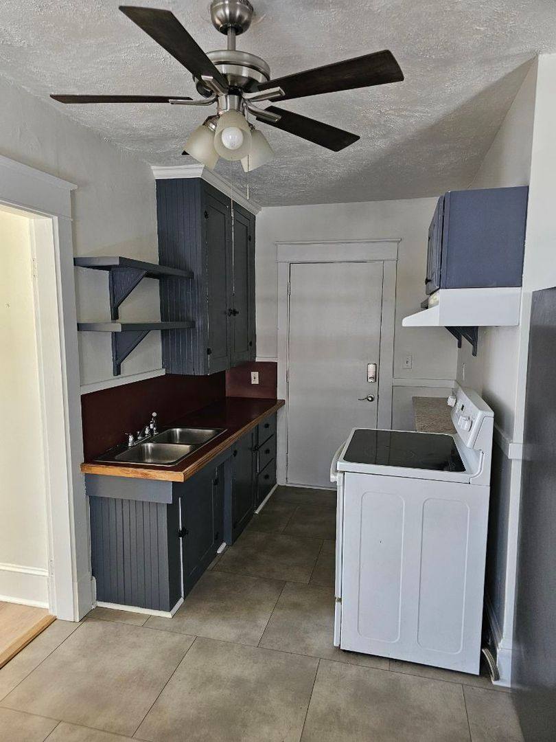 Apartment for rent at 119 Main St, Mexico, ME 04257