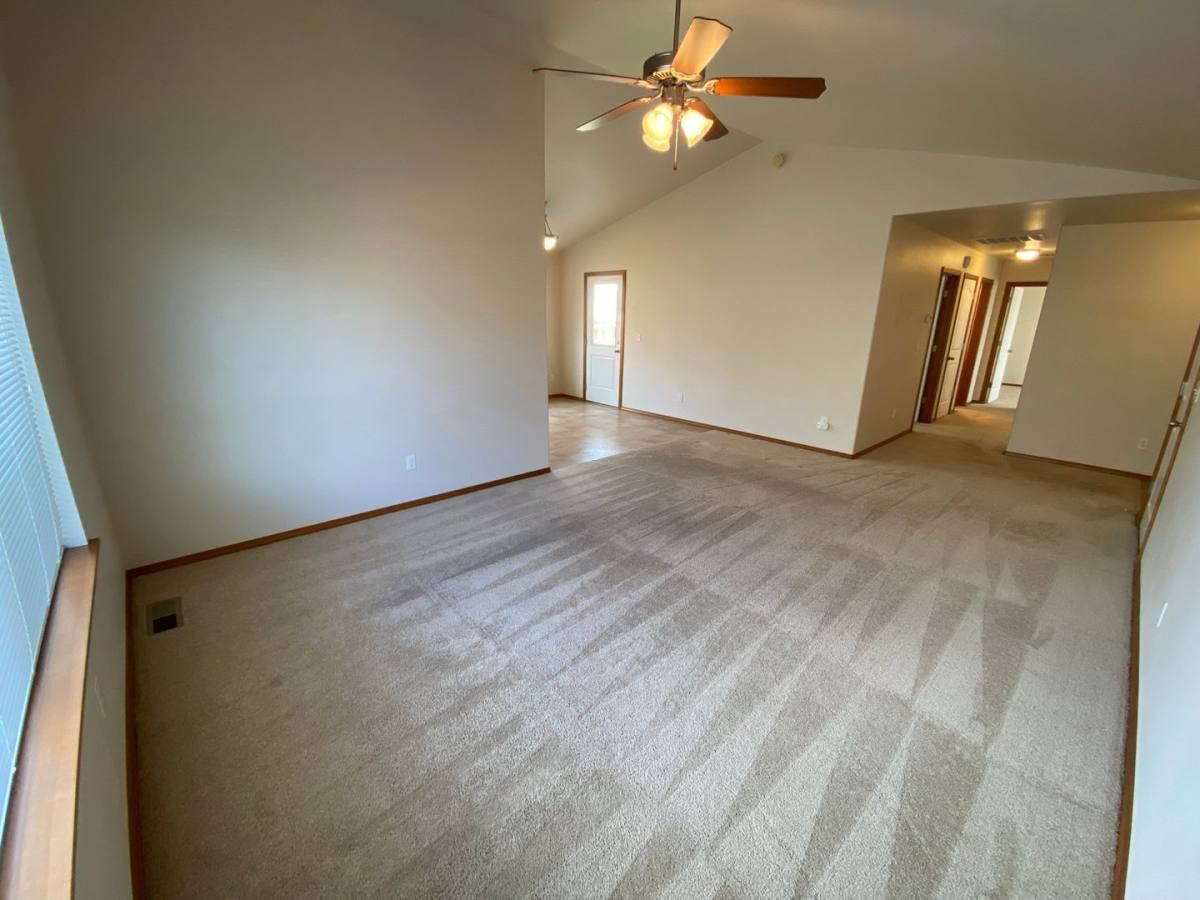 House for rent at 403 E Windsor Court, Ellensburg, WA 98926