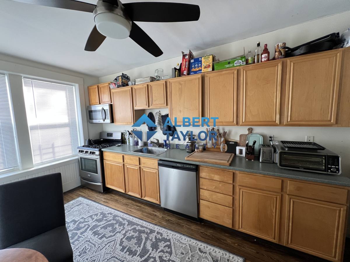 Apartment for rent at 9 Fairfield St #1L, Cambridge, MA 02140