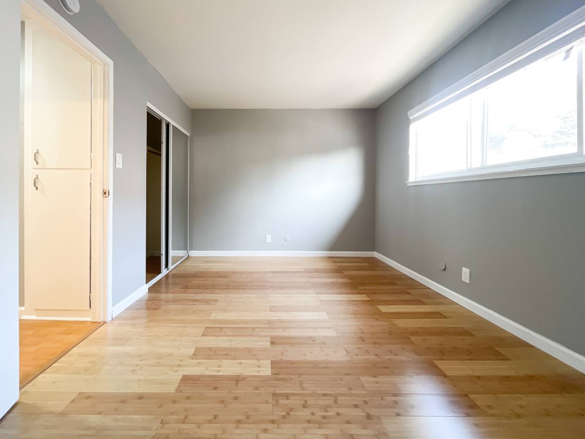 Apartment for rent at 3025 Park Blvd, Oakland, CA 94610