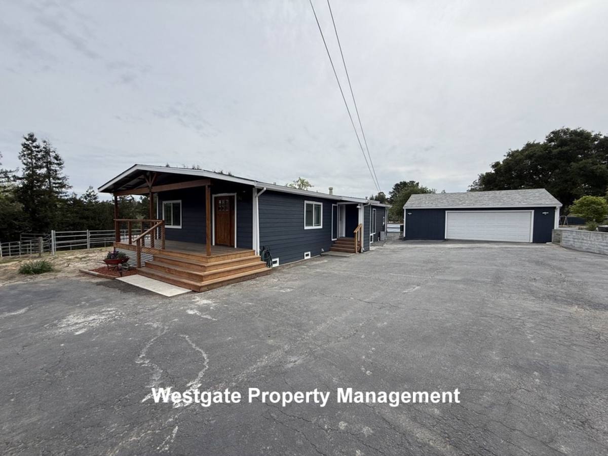 House for rent at 965 Eastman Lane, Petaluma, CA 94952