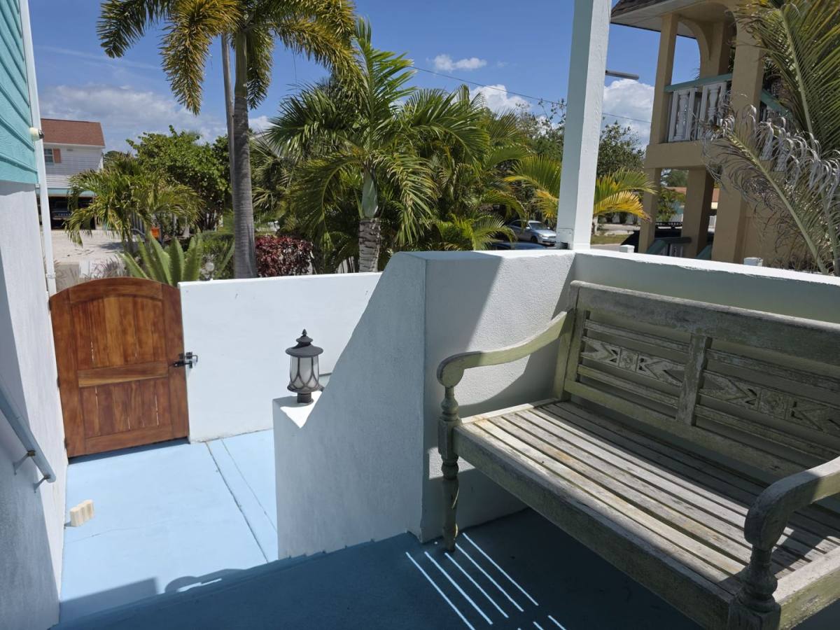 House for rent at 2921 Dupont St S, Saint Petersburg, FL 33707