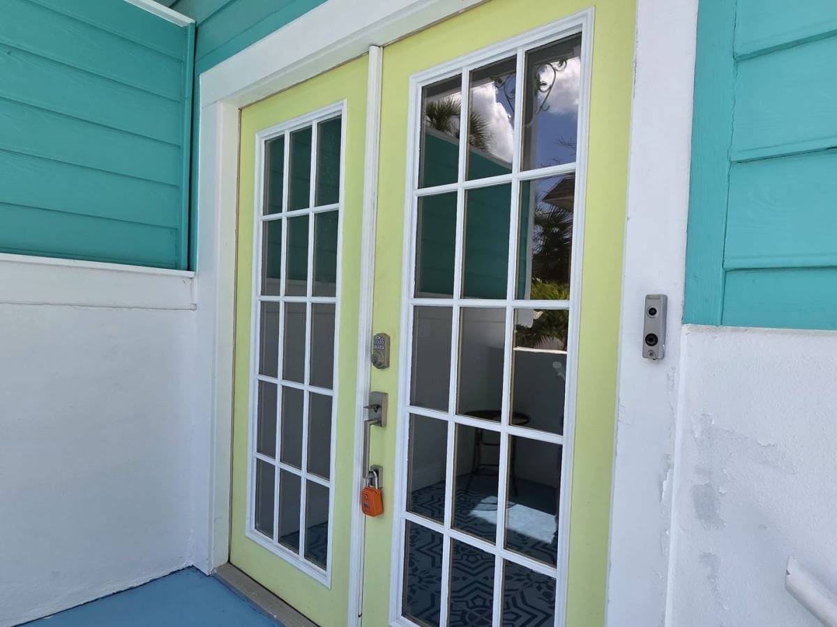 House for rent at 2921 Dupont St S, Saint Petersburg, FL 33707