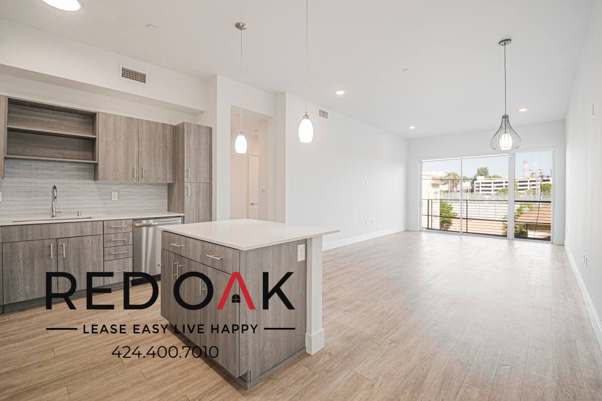 Condo for rent at 1331 W 7th St #516, Los Angeles, CA 90017