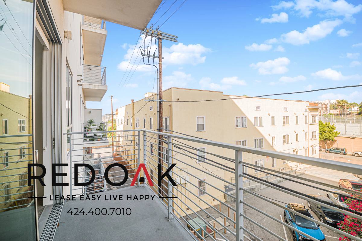 Condo for rent at 1331 W 7th St #516, Los Angeles, CA 90017