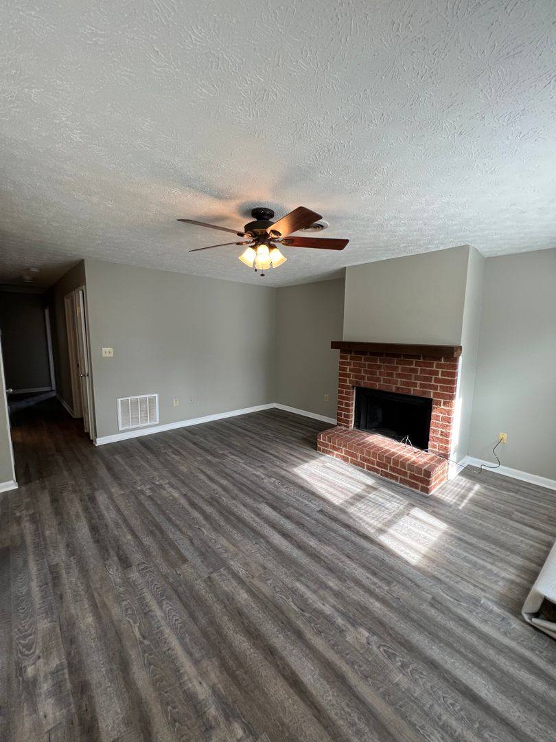 Apartment for rent at 1755 57 Cedar Shoals Dr, Athens, GA 30605