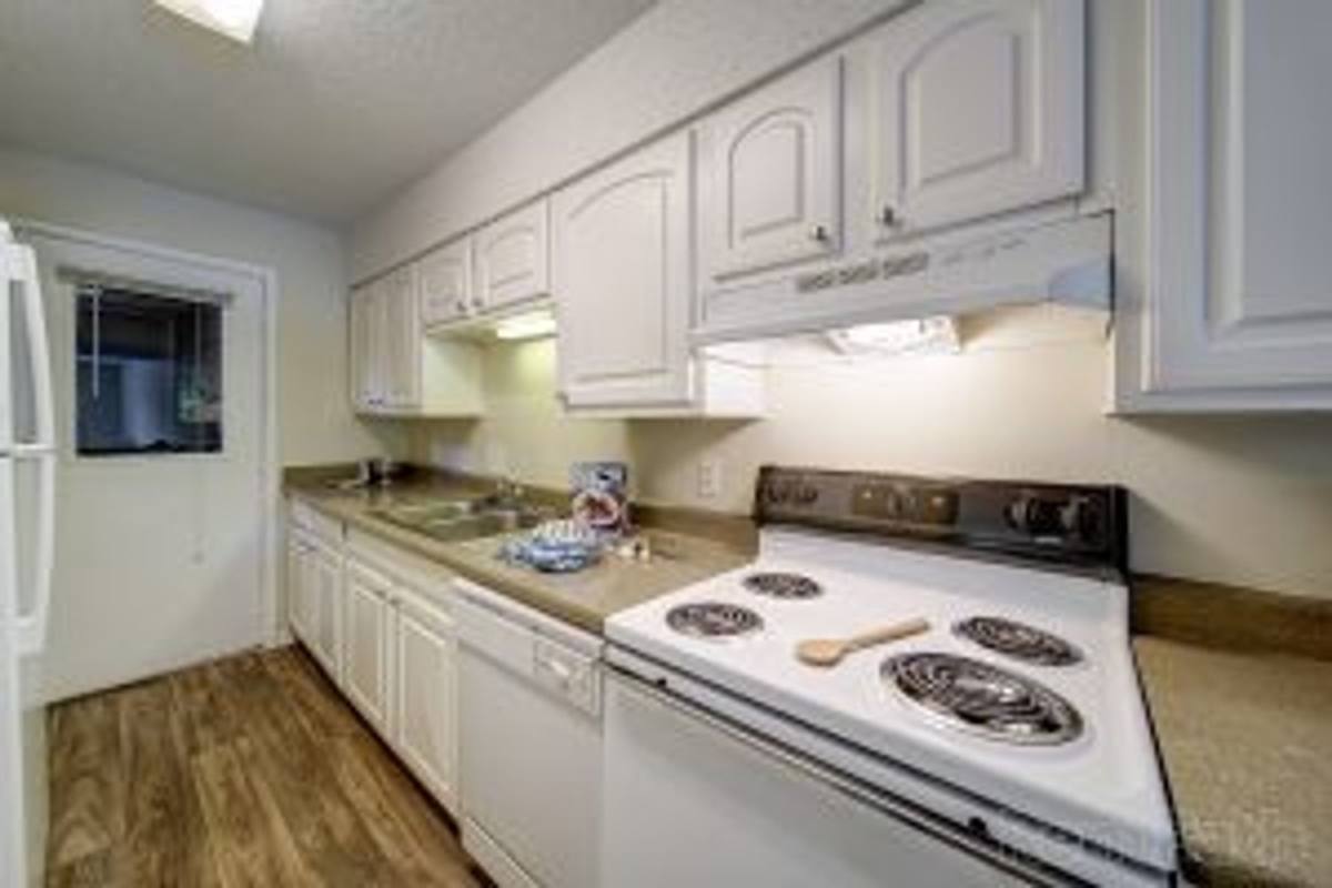 Apartment for rent at 1000 Watermark Place, Columbia, SC 29210