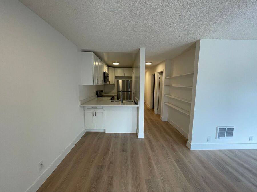 Apartment for rent at 2309 Blake St #309, Berkeley, CA 94704