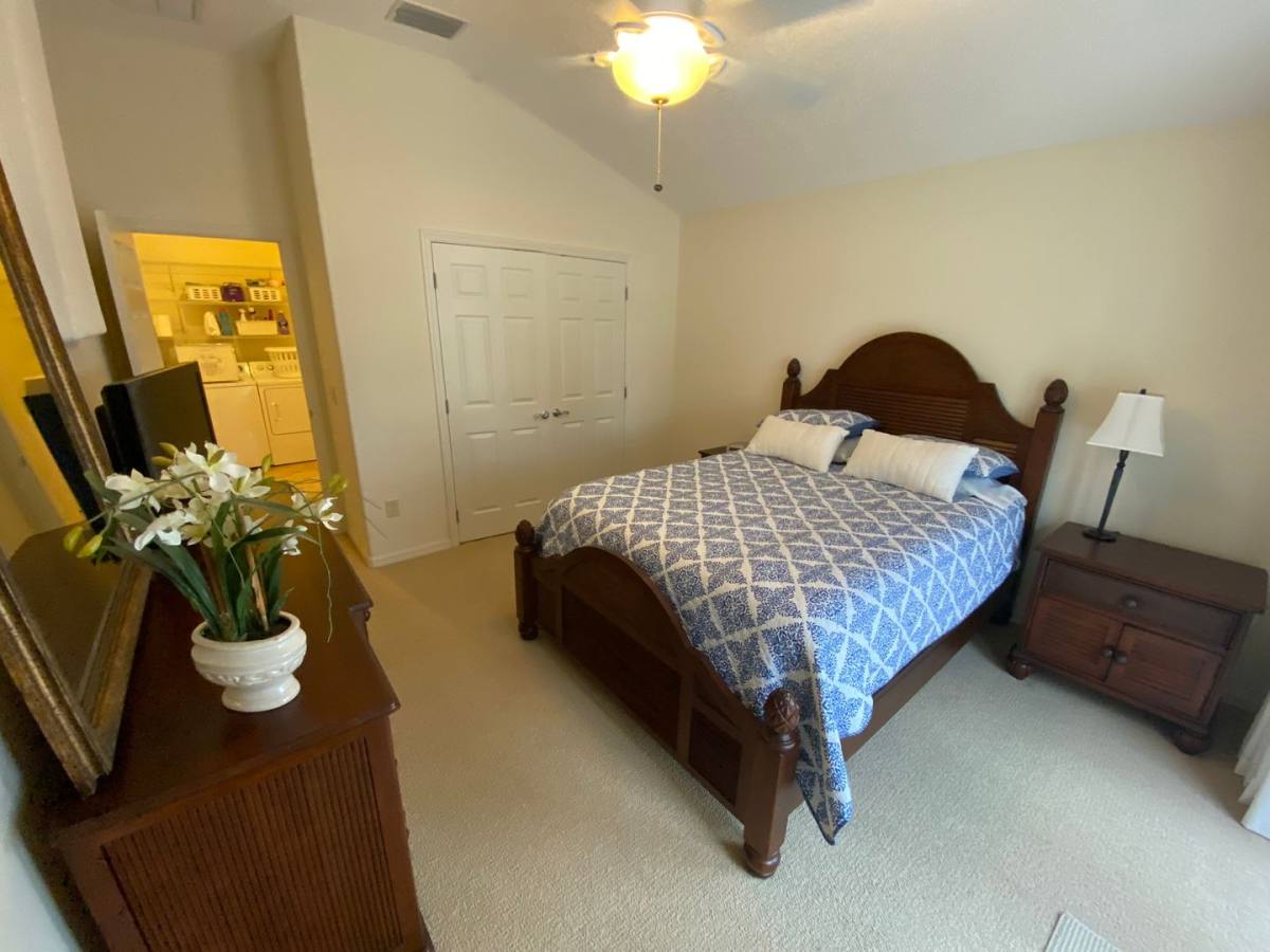House for rent at 1709 Hagood Loop, The Villages, FL 32162