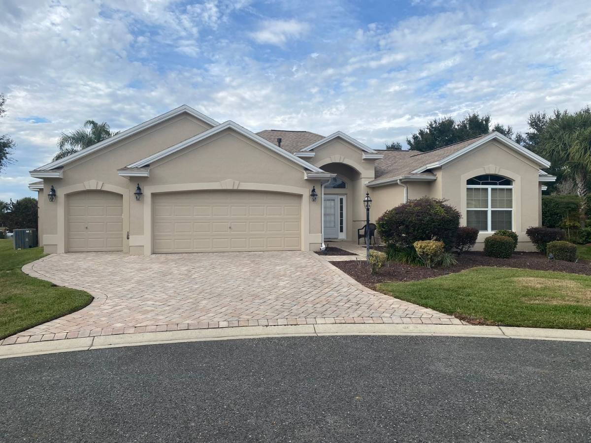 House for rent at 1709 Hagood Loop, The Villages, FL 32162